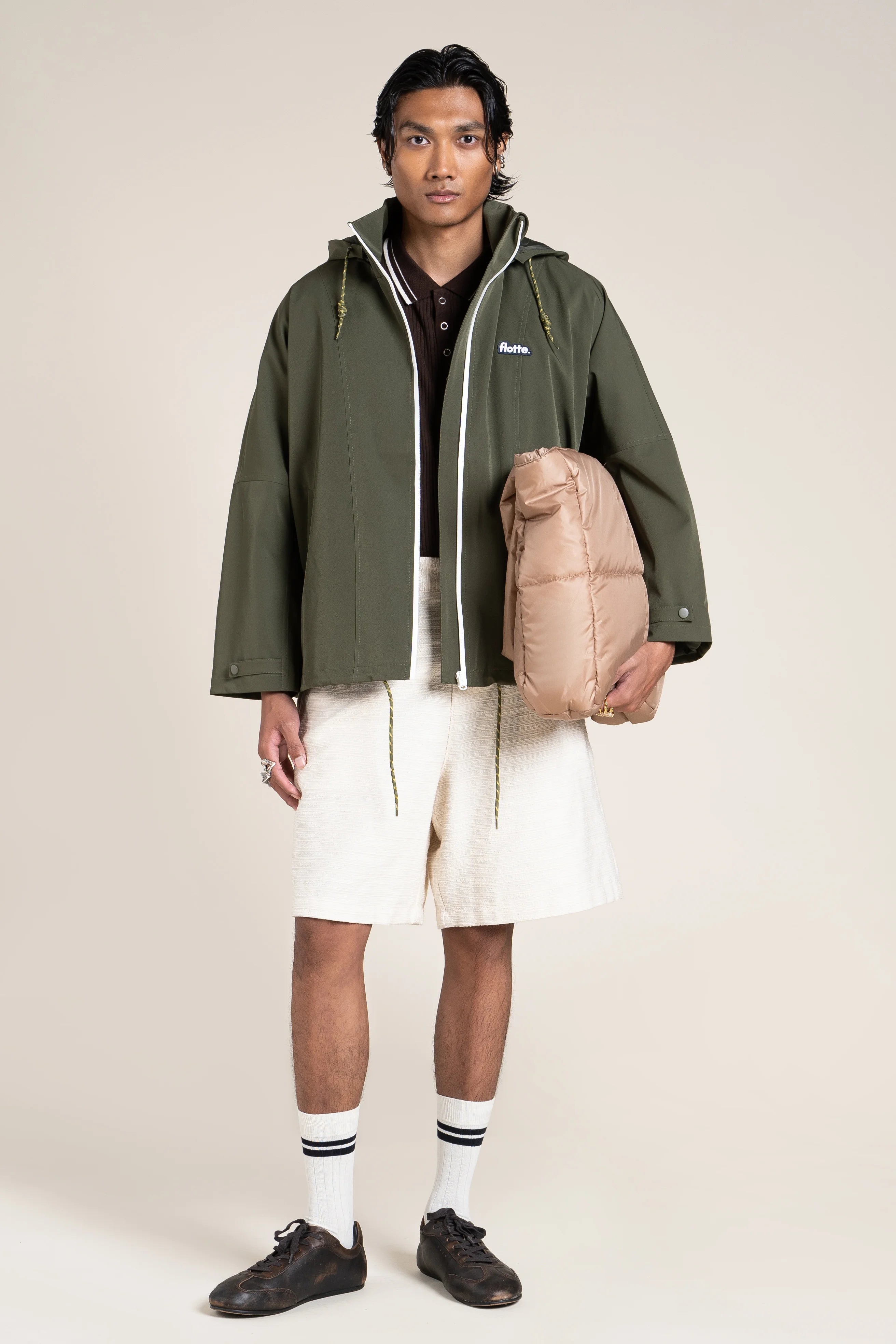 flotte-lourmel-cape-imperm-able-courte-oversize-capuche-3 image 2