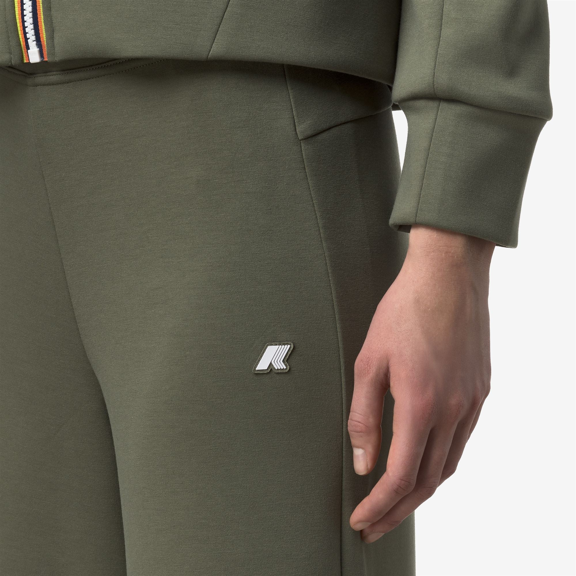 k-way-loire-light-spacer-pantalon-sport-femme-green-lichen image 4