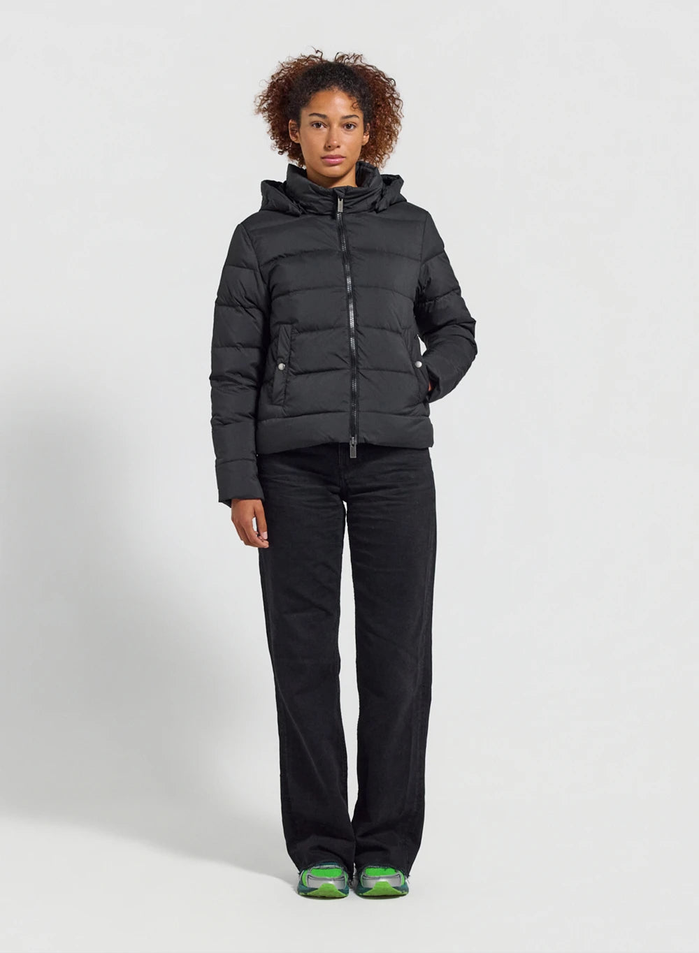 pyrenex-spoutnic-doudoune-femme-capuche-amovible-noire image 2