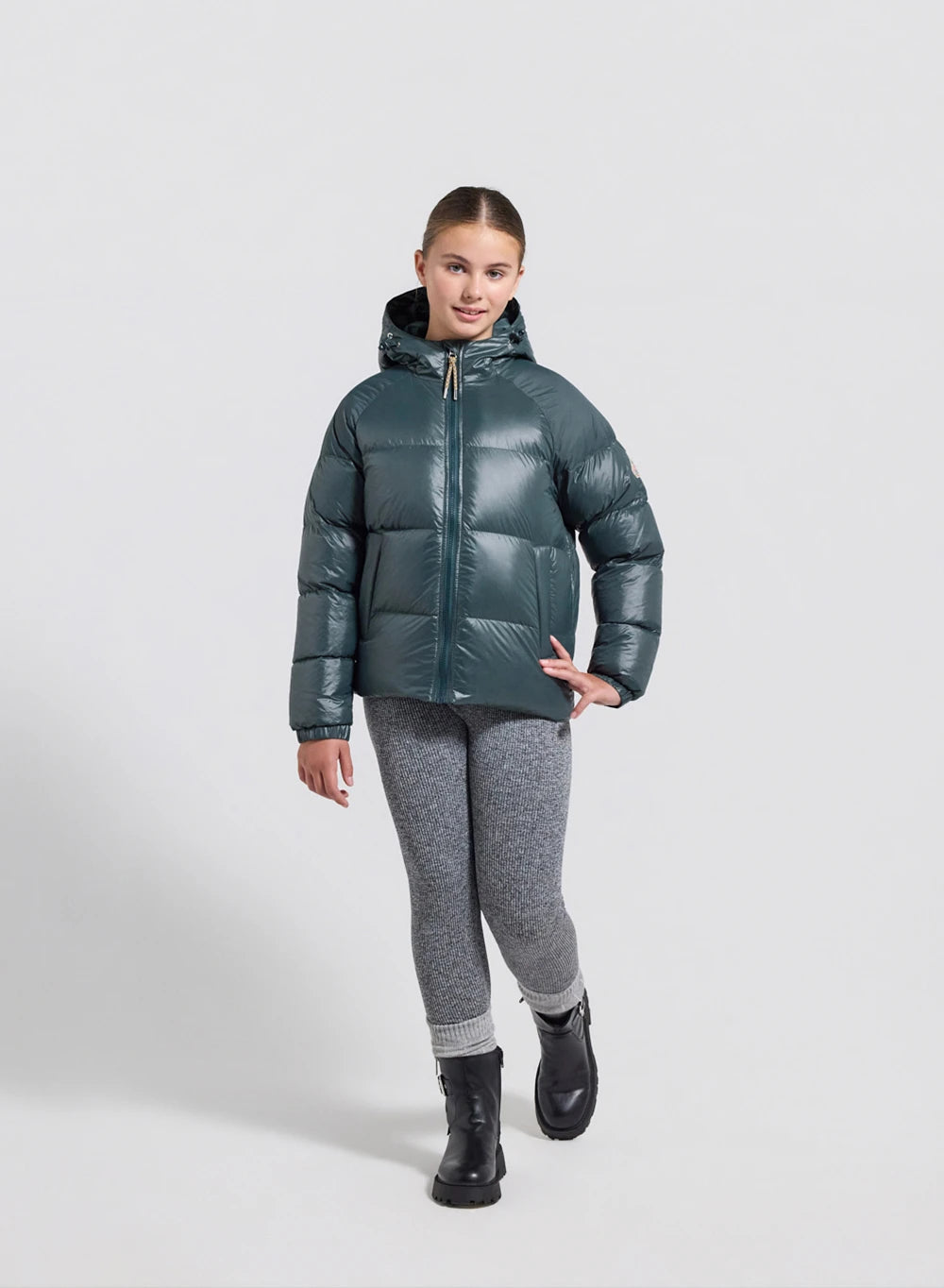 doudoune-capuche-enfant-pyrenex-sten-vert-fonc image 4