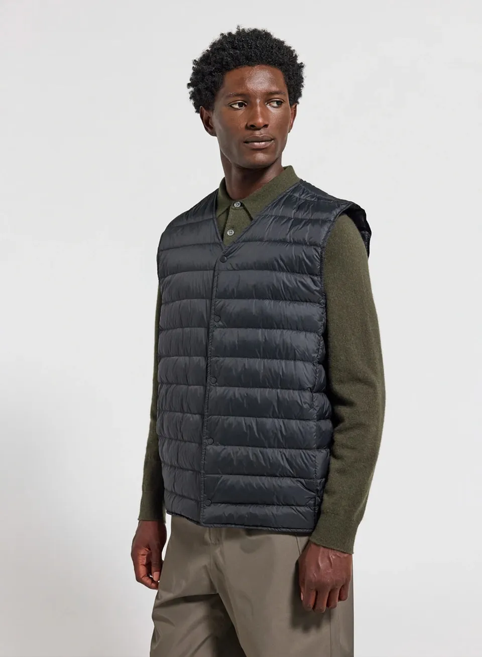 doudoune-sans-manche-homme-pyrenex-elgor-noire image 1