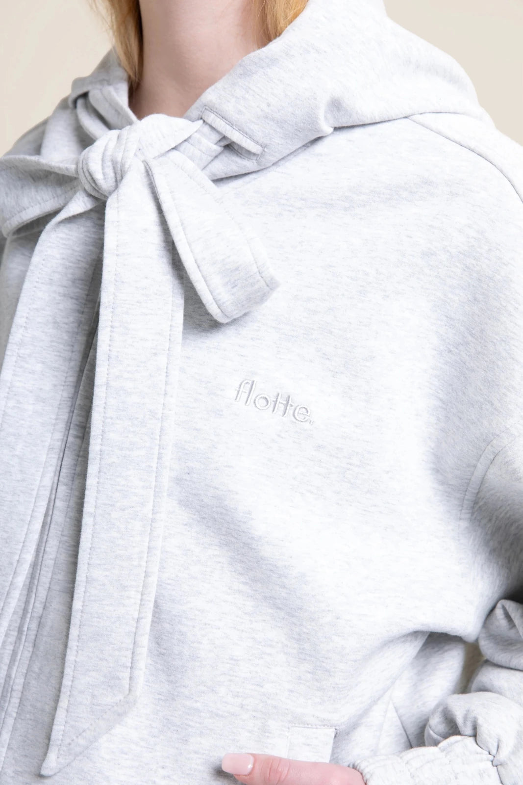 flotte-r-aumur-sweat-capuche-lani-re-bleu-roi image 8
