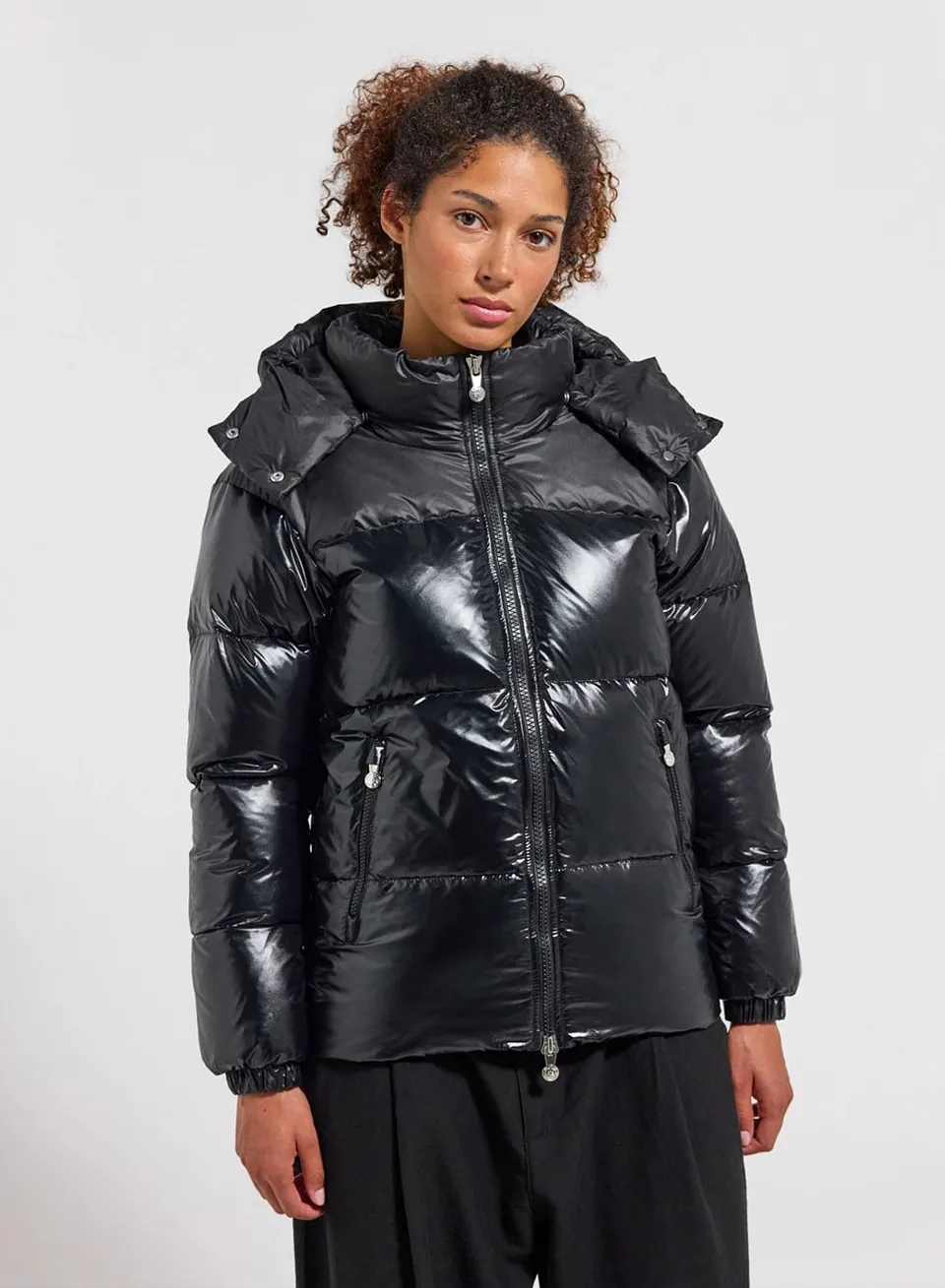 pyrenex-doudoune-brillante-femme-lively-noire image 1