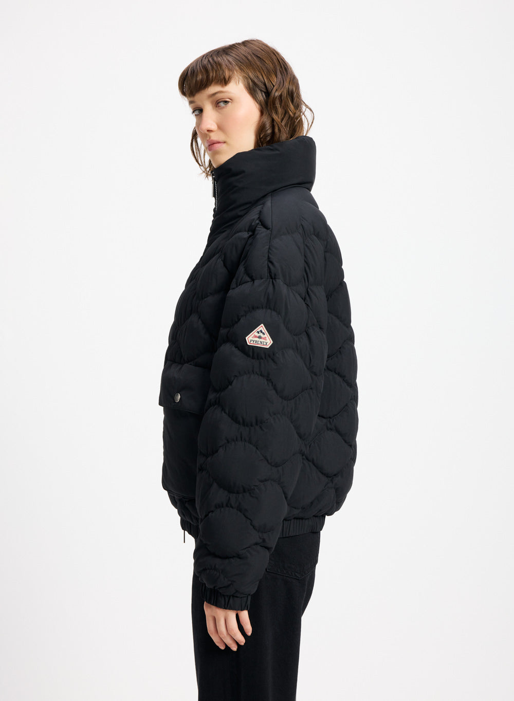 doudoune-courte-bomber-femme-pyrenex-enola-noire image 3