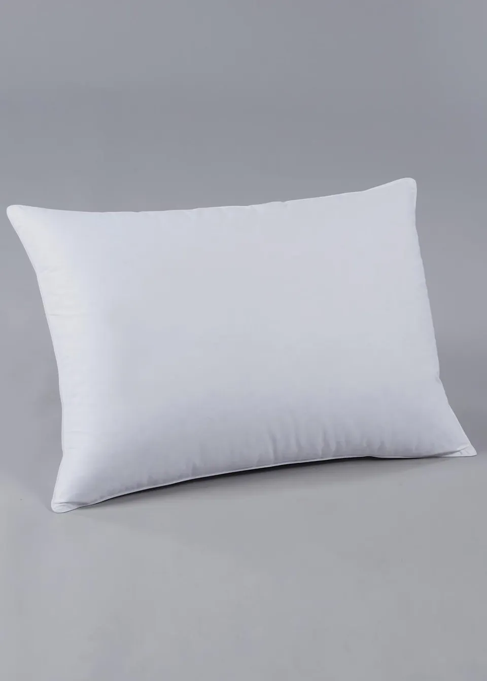 pyrenex-laruns-oreiller-ferme-3-chambres-duvet-naturel image 1