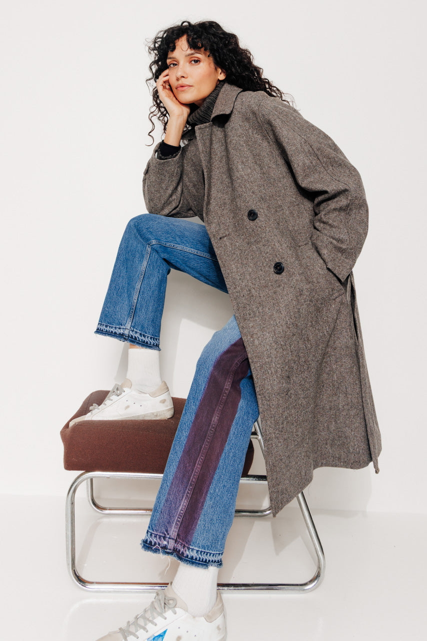 trench-coat-troene-manteau-long-ceintur-en-drap-de-laine-shetland-chin-taupe image 7