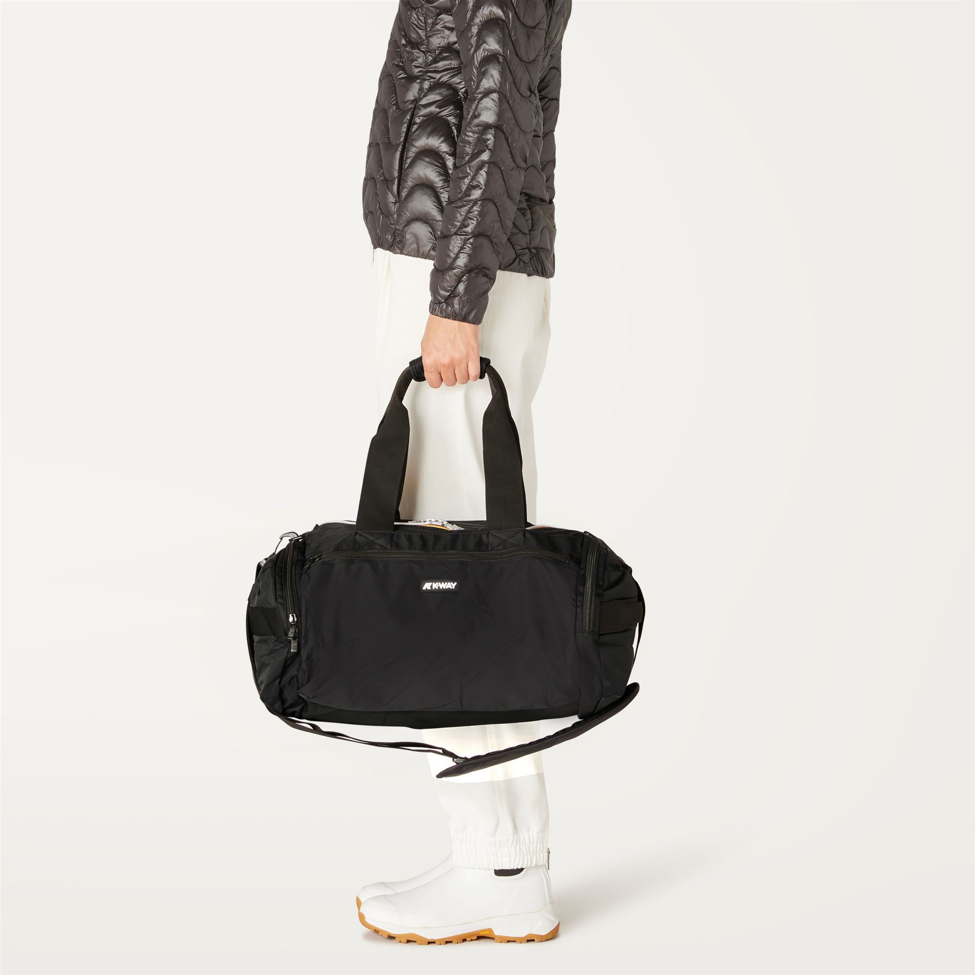 k-way-mereville-s-sac-polochon-unisexe-black-pure image 2
