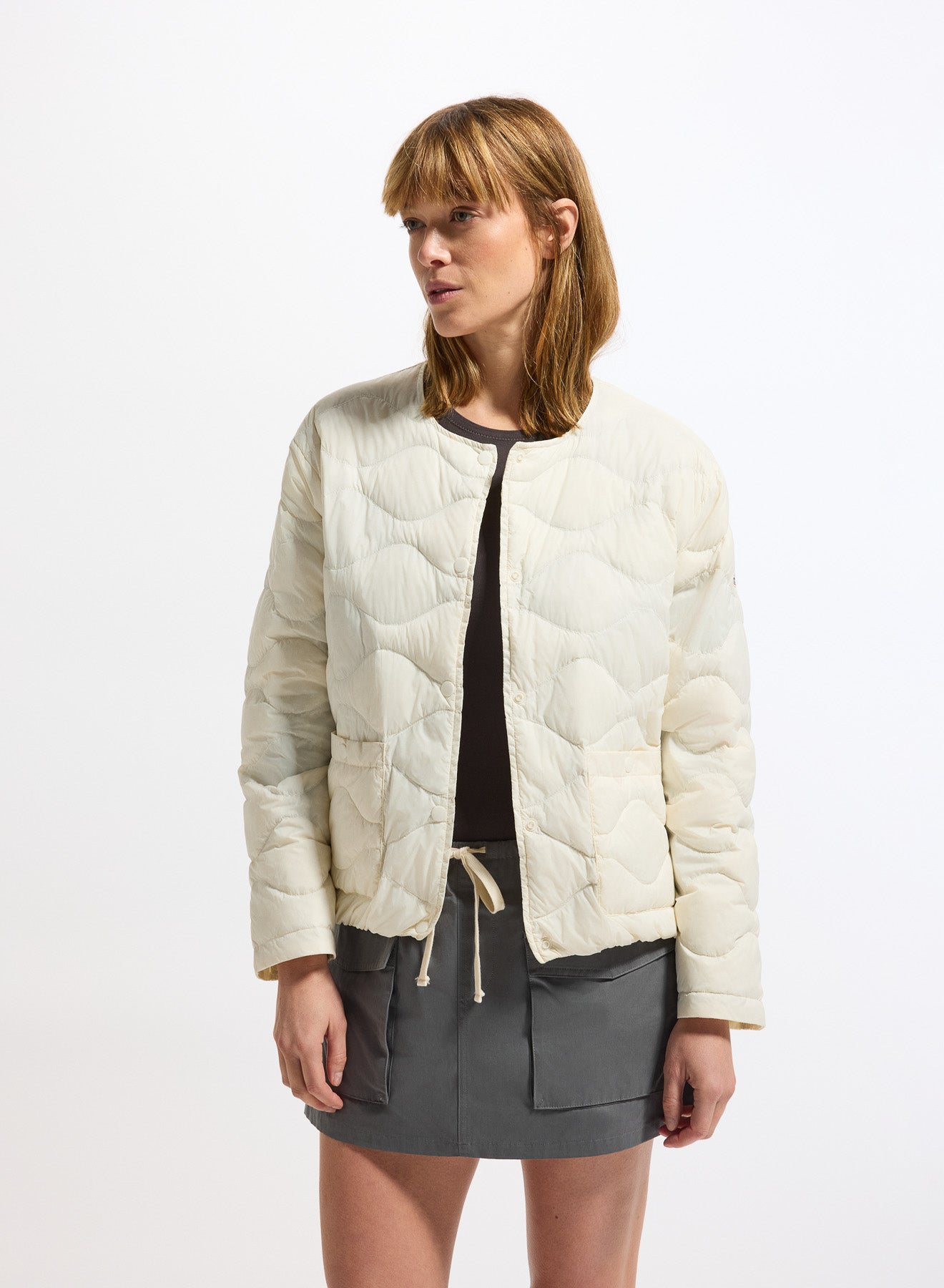 doudoune-ultra-l-g-re-femme-pyrenex-orite-blanche image 5