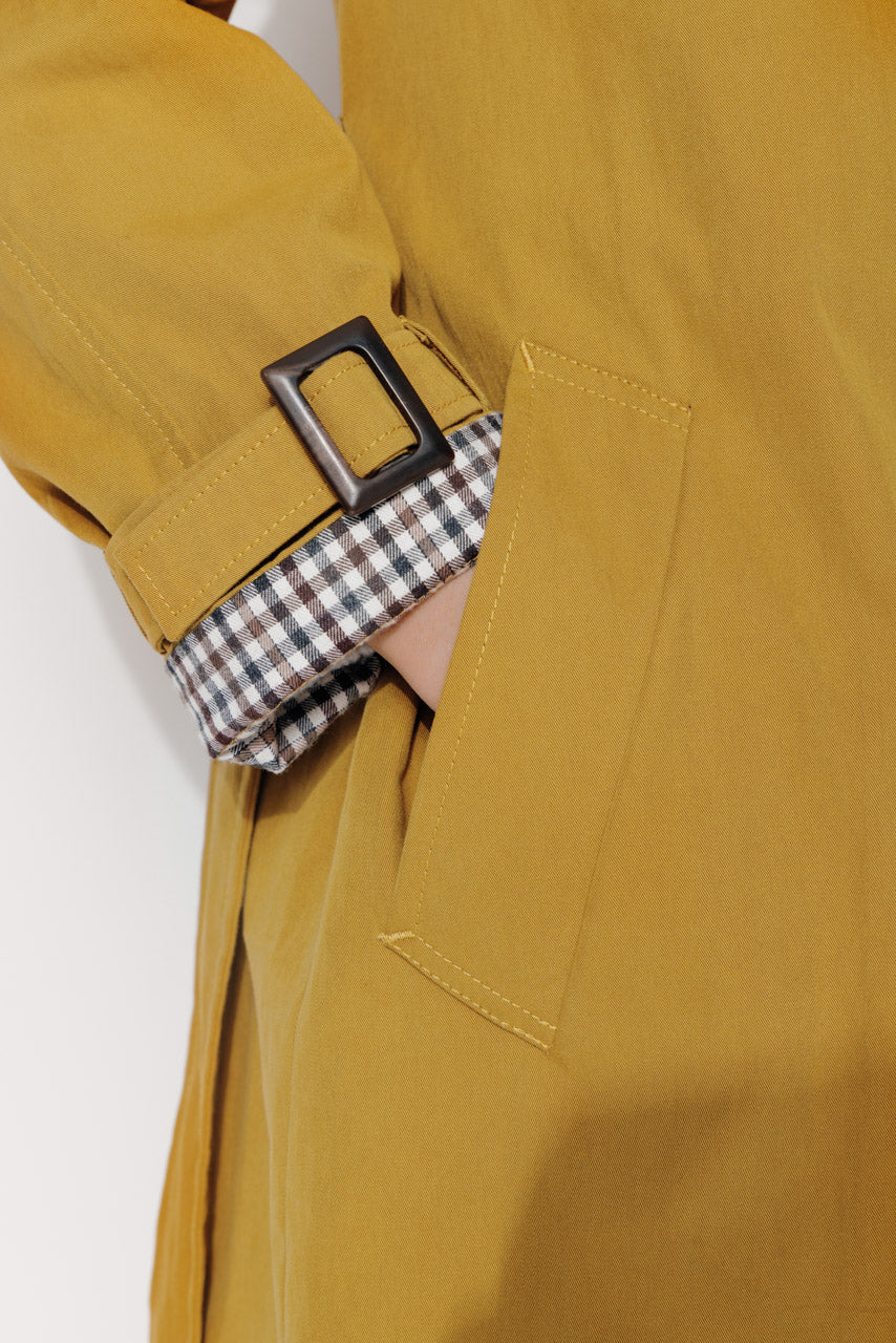 trench-coat-amandier-trench-long-ceintur-coton-d-perlant-moutarde image 2
