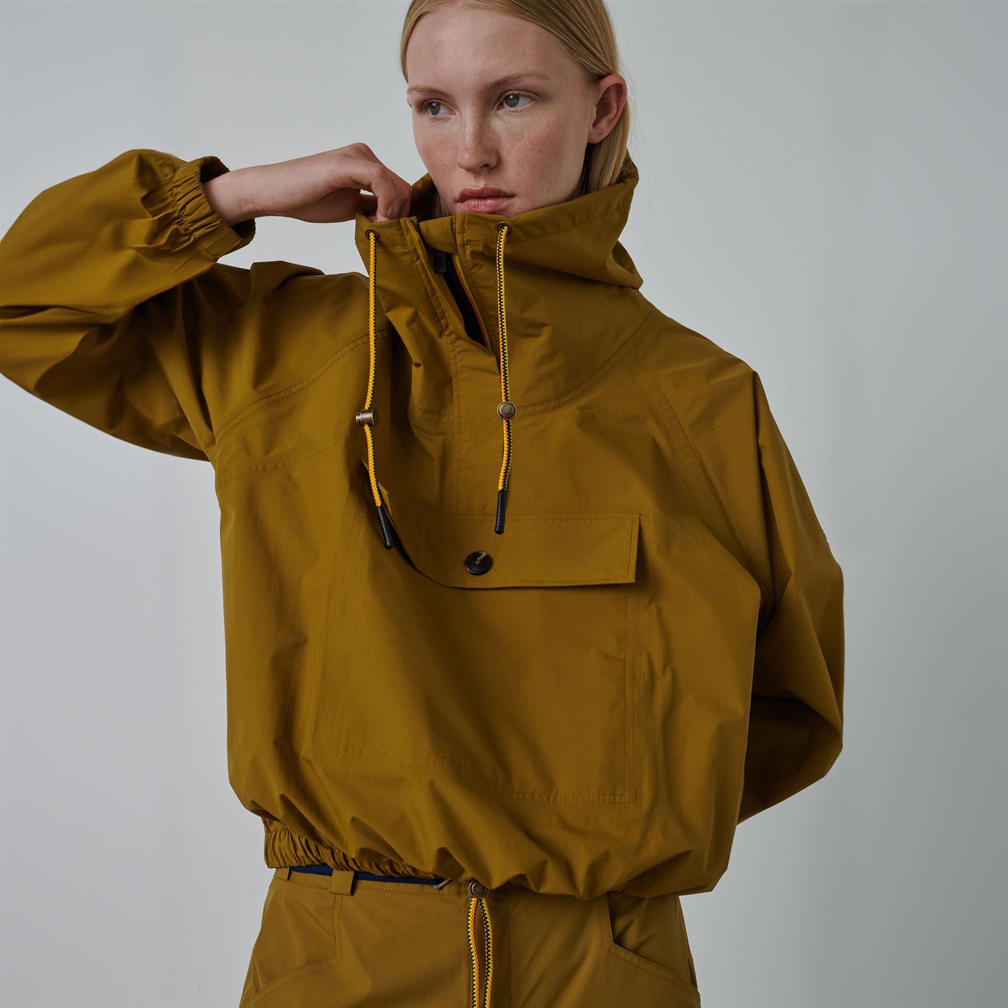 k-way-le-vrai-2-1-amiable-soisic-soeur-veste-courte-femme-brown-yellowish image 4