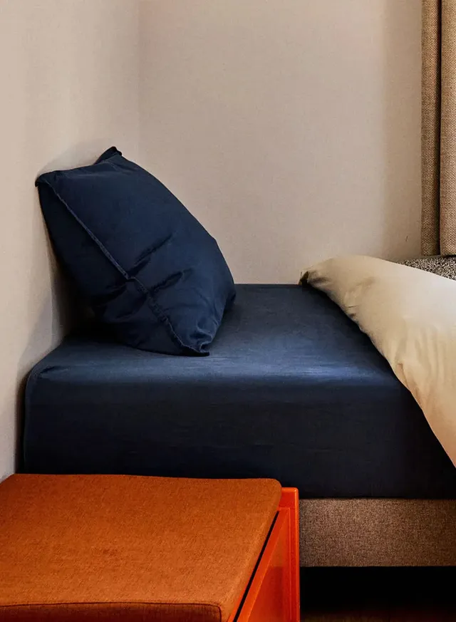 pyrenex-lily-drap-housse-bleu-encre-coton-bio-et-tencel-lyocell image 1