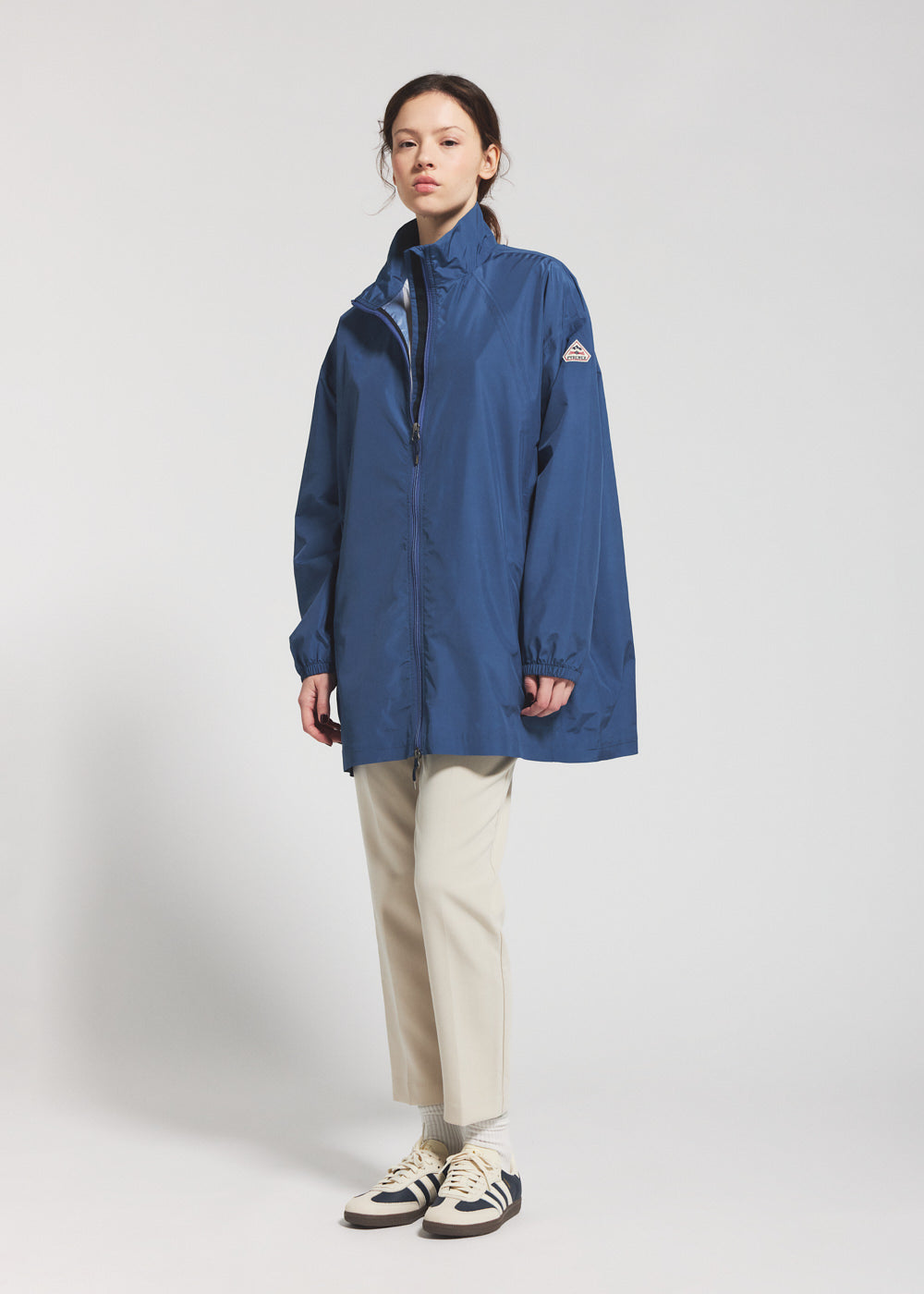 veste-imperm-able-longue-femme-pyrenex-magnesia-bleu image 2