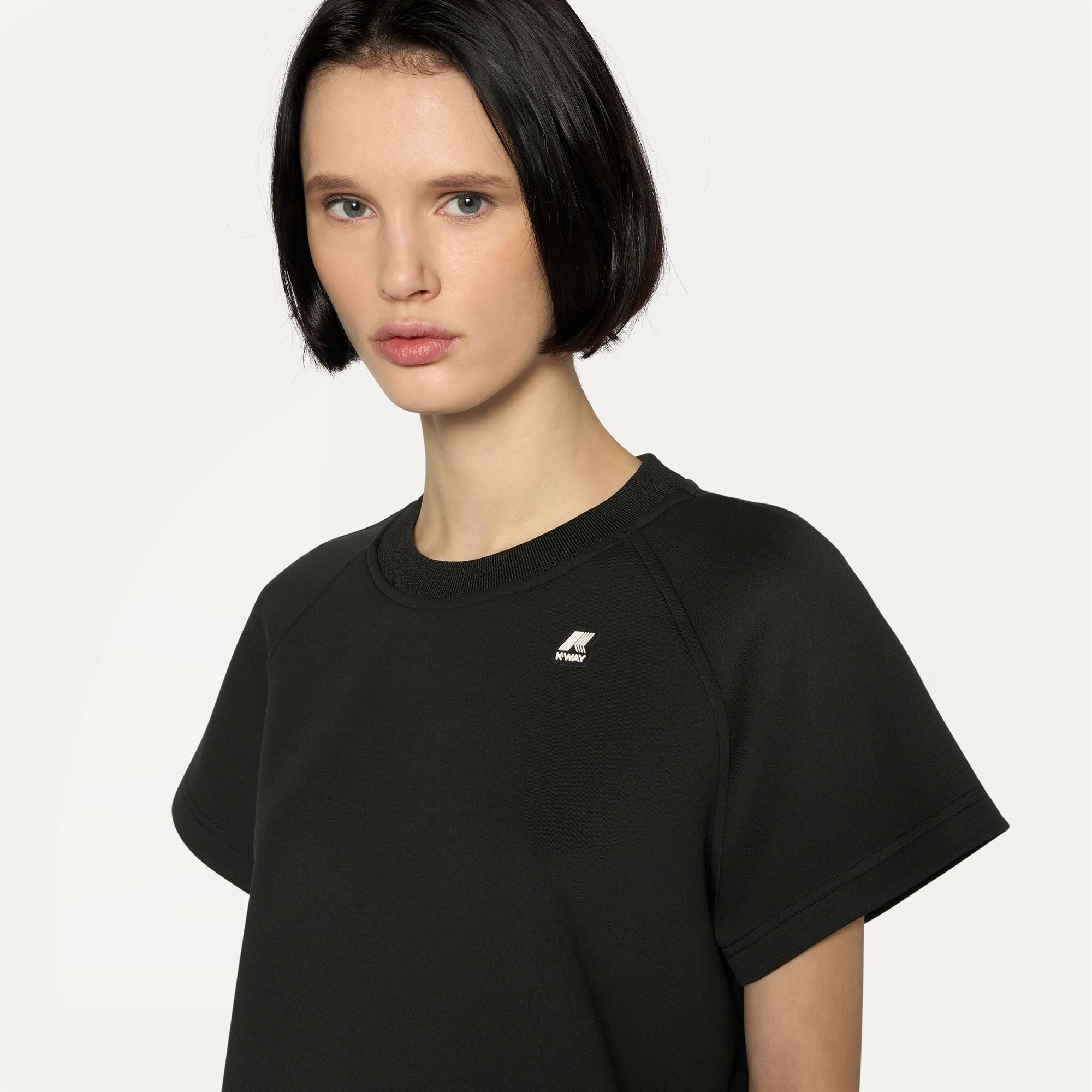 k-way-guendaline-light-spacer-t-shirt-femme-black-pure image 4