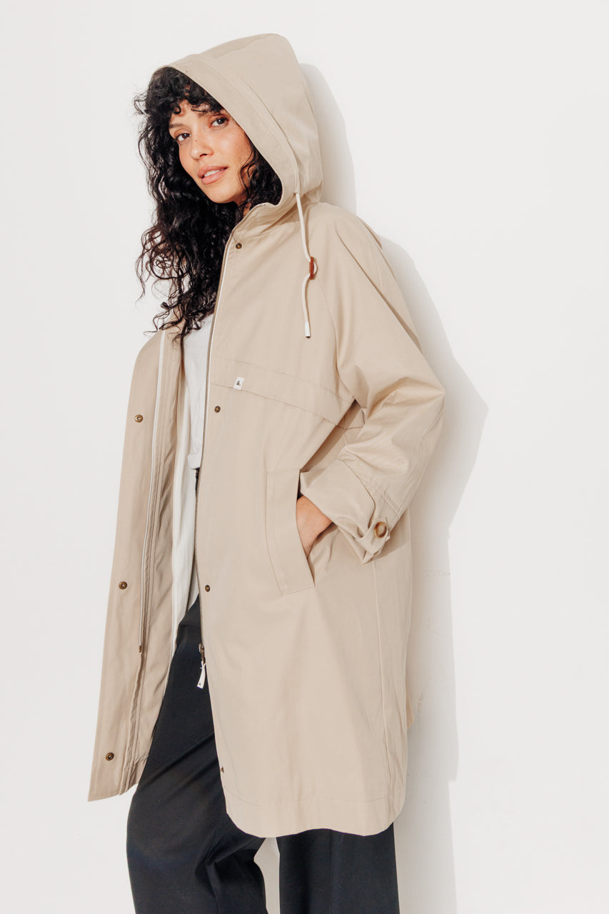trench-coat-albizia-parka-oversize-d-perlante-toucher-coton-beige image 3