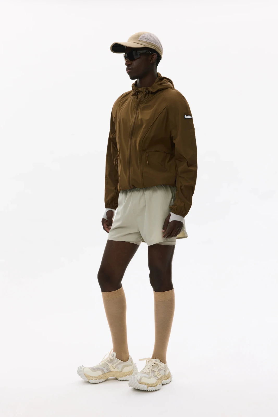 flotte-sablons-veste-anti-uv-ultra-l-g-re-capuche image 8