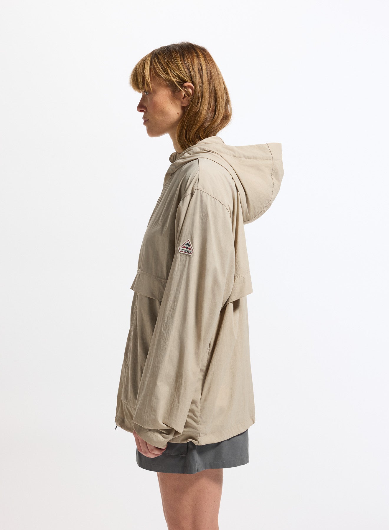 pyrenex-soulere-coupe-vent-unisexe-capuche-beige image 6