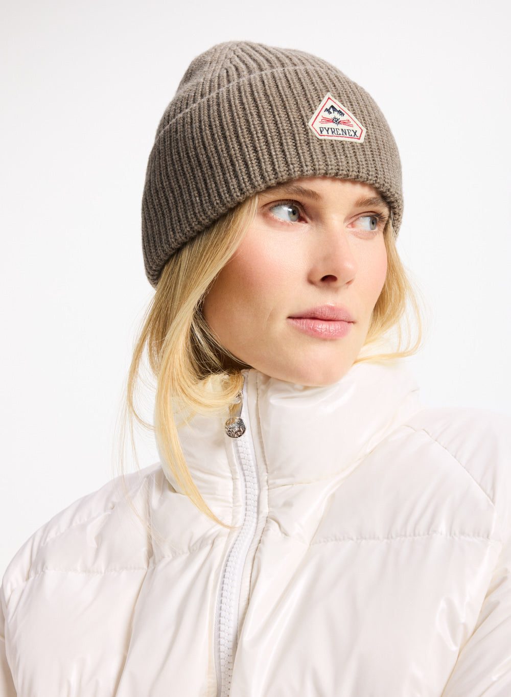 pyrenex-gomma-bonnet-gris-taupe image 2