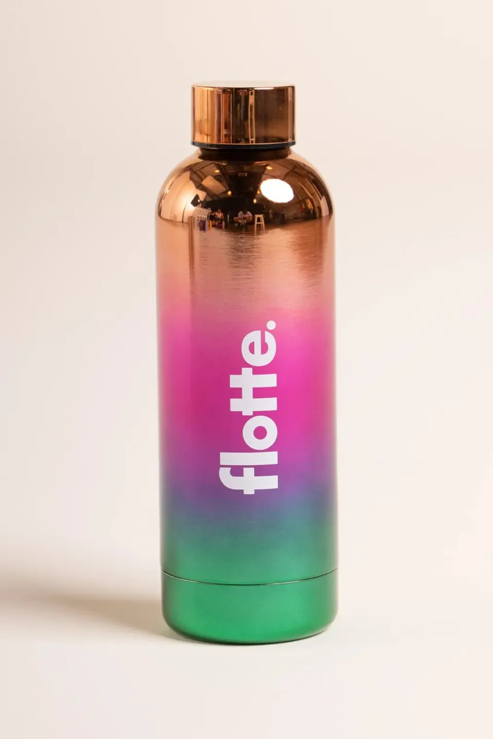 flotte-bouteille-isotherme-en-inox-effet-poudr image 1