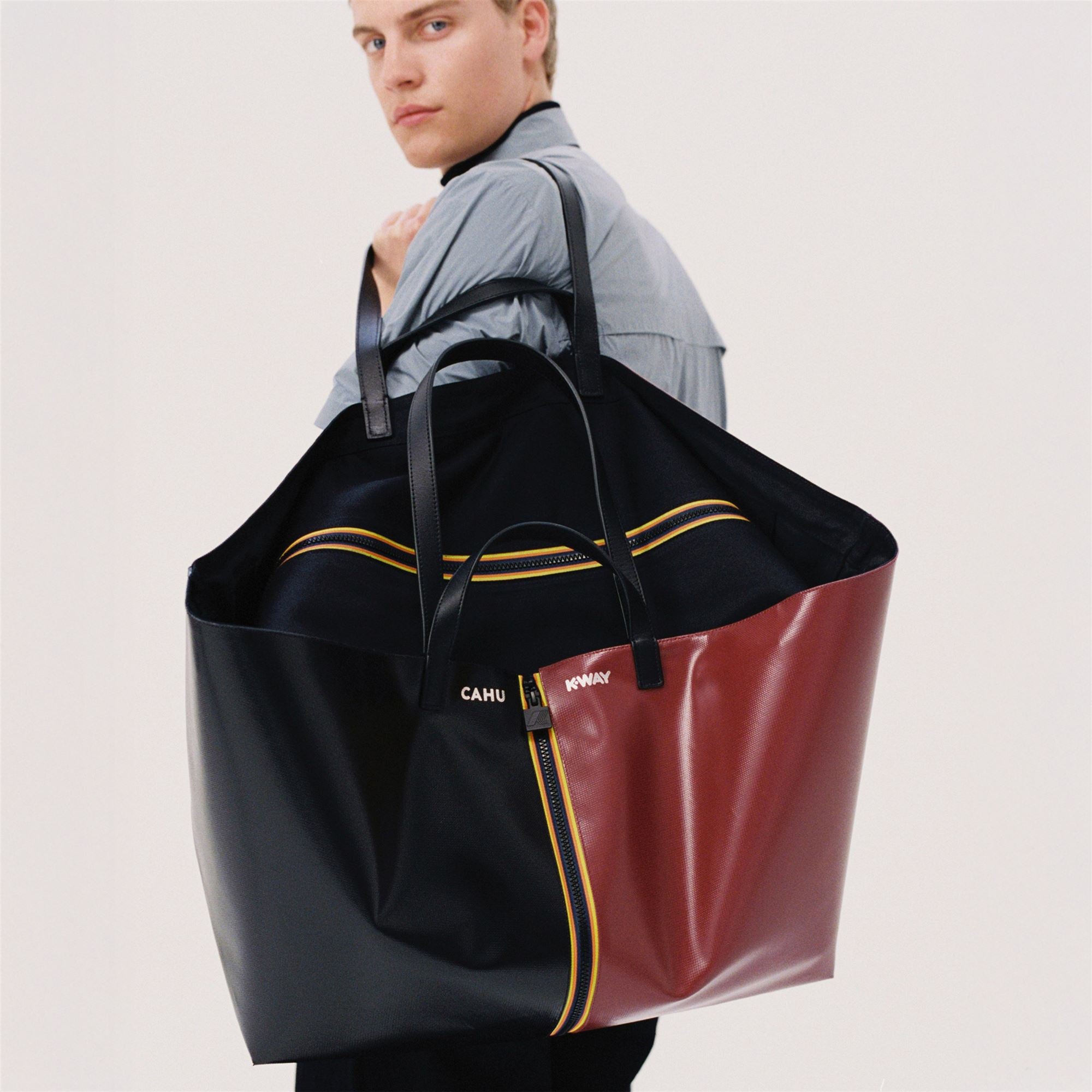 k-way-pratique-large-sac-fourre-tout-unisexe-black-red-dk-amaranto image 7