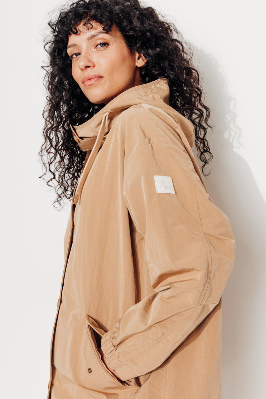 trench-coat-cornus-parka-d-perlante-capuche-camel-mi-longue image 6