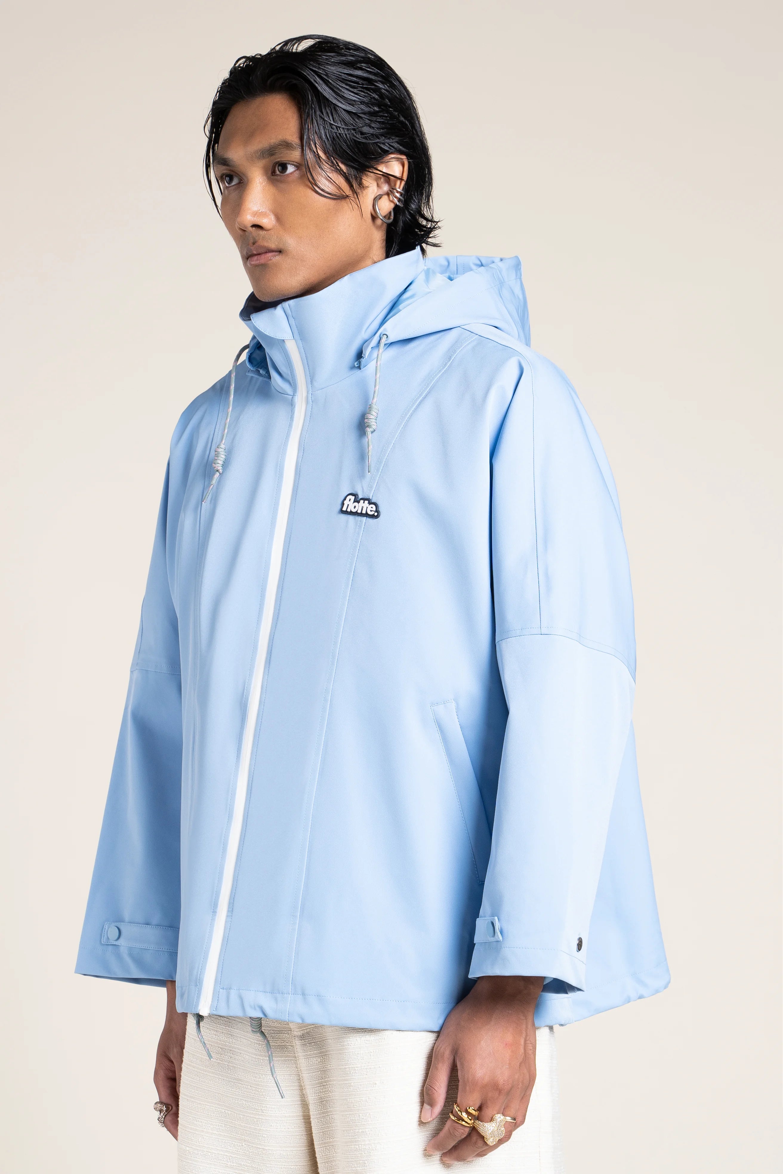 flotte-lourmel-cape-imperm-able-courte-oversize-capuche-4 image 4