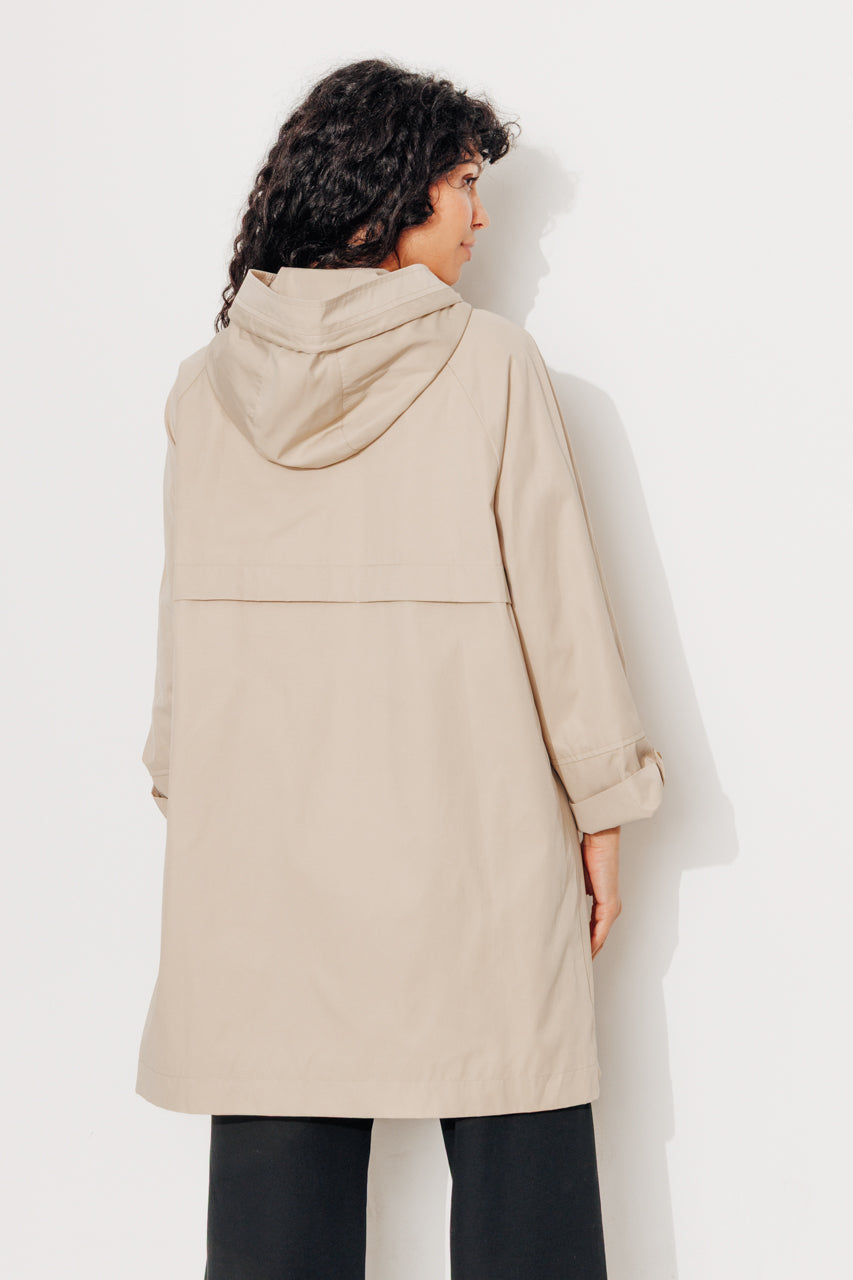 trench-coat-albizia-parka-oversize-d-perlante-toucher-coton-beige image 5