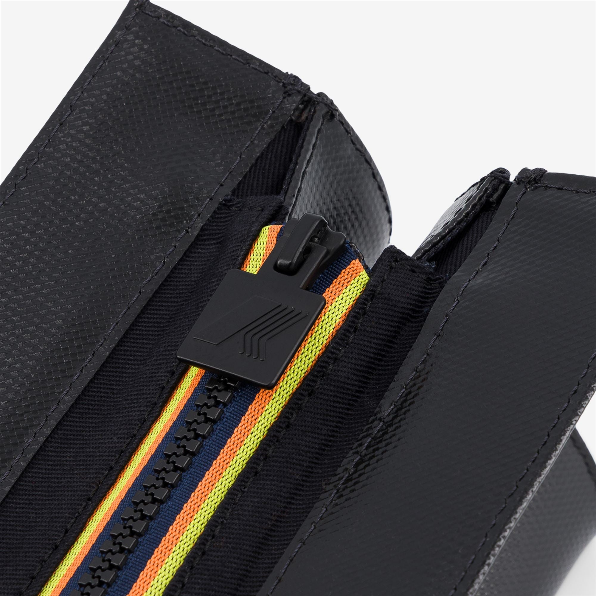 k-way-mamie-baguette-sac-unisexe-black-black image 4