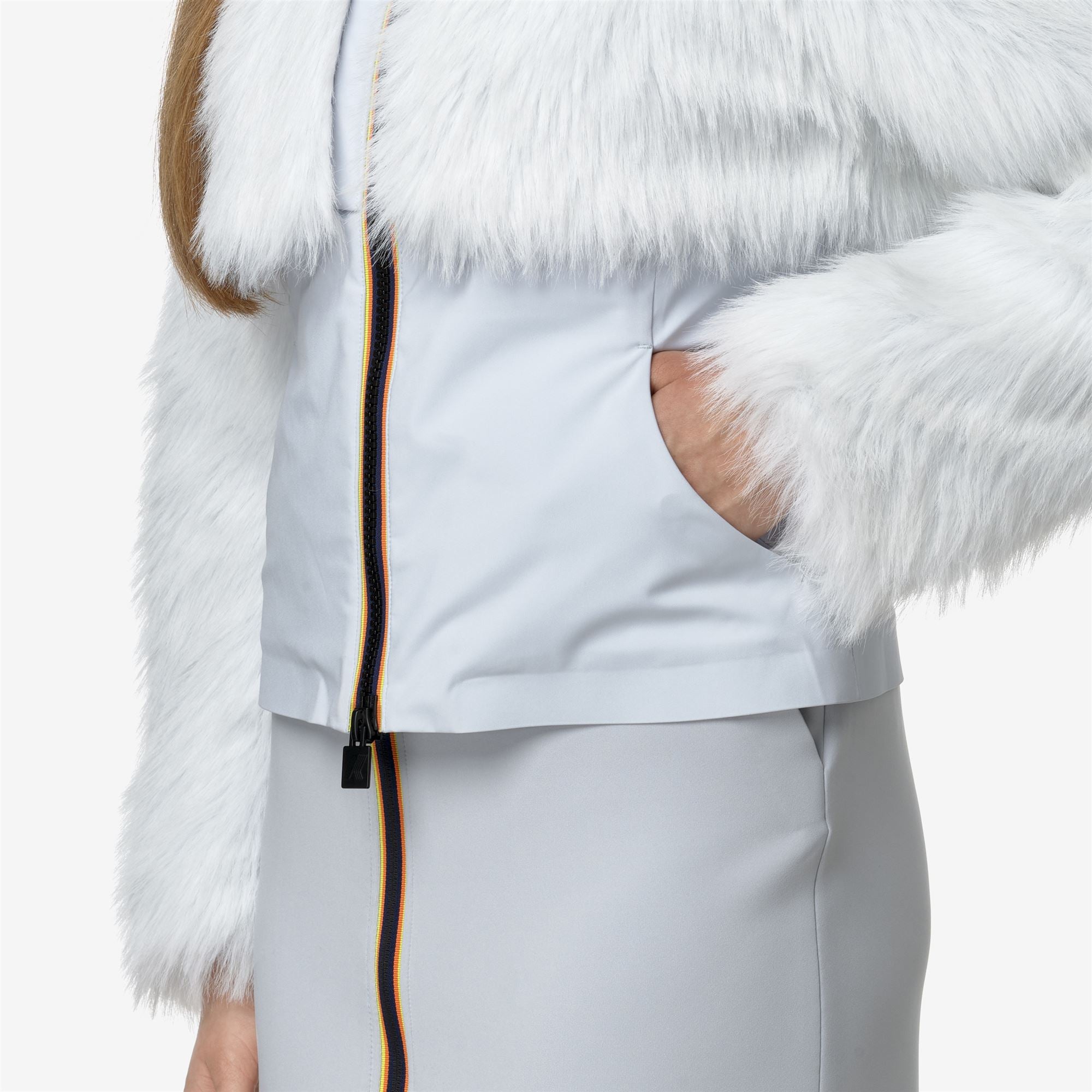 k-way-mel-eco-fur-bonded-veste-courte-femme-grey-lilla-black-ash image 4