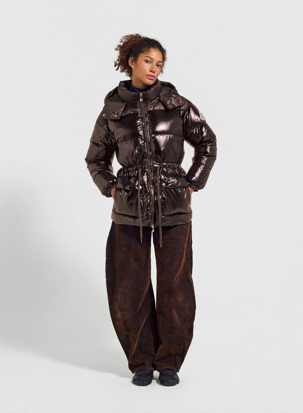 pyrenex-alexa-doudoune-brillante-capuche-femme-marron image 2