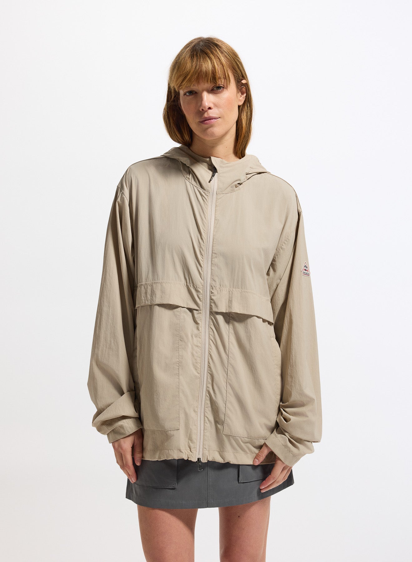pyrenex-soulere-coupe-vent-unisexe-capuche-beige image 2