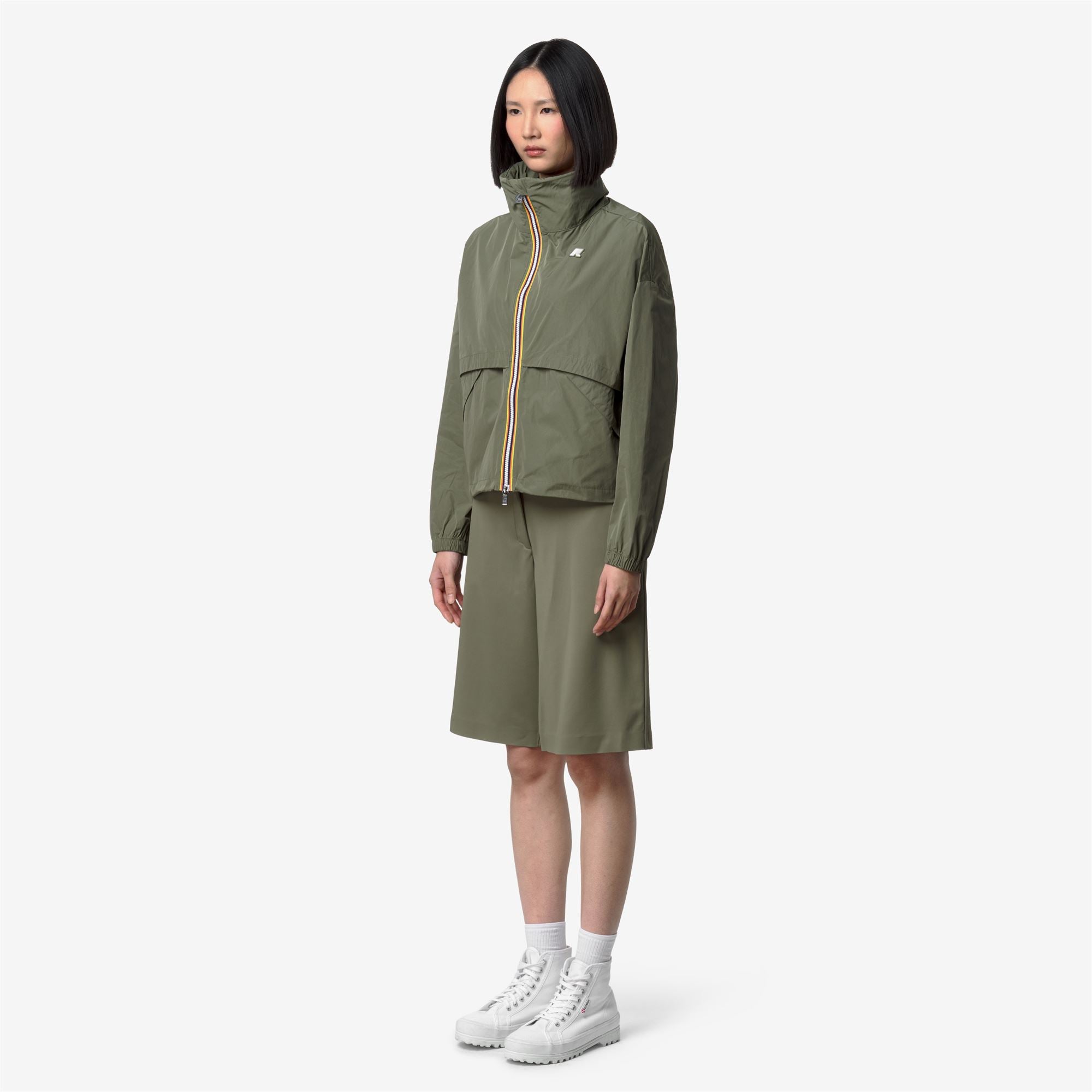 k-way-aubette-memory-touch-veste-courte-femme-green-lichen image 2