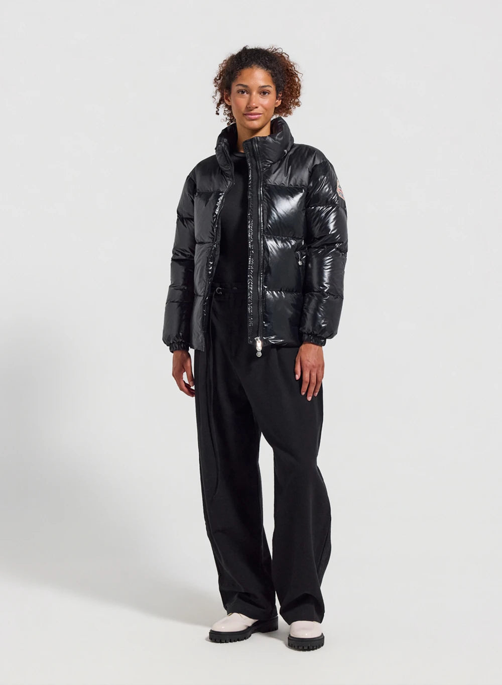 pyrenex-doudoune-brillante-femme-lively-noire image 2