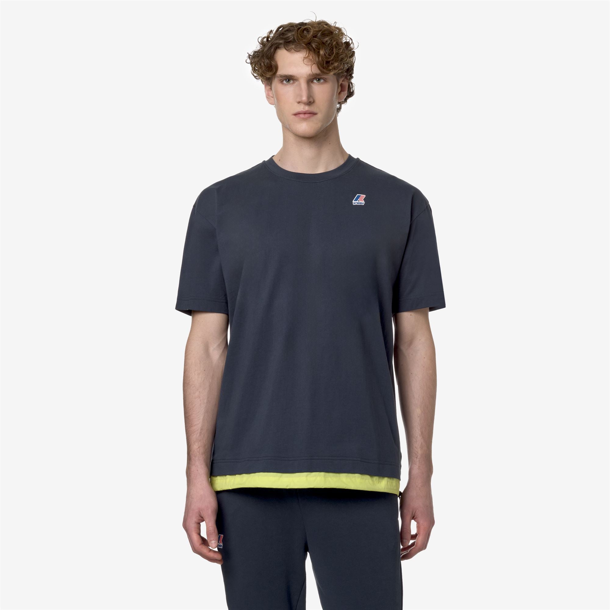 k-way-le-vrai-serille-nylon-pc-t-shirt-unisexe-blue-depth-green-celery image 1