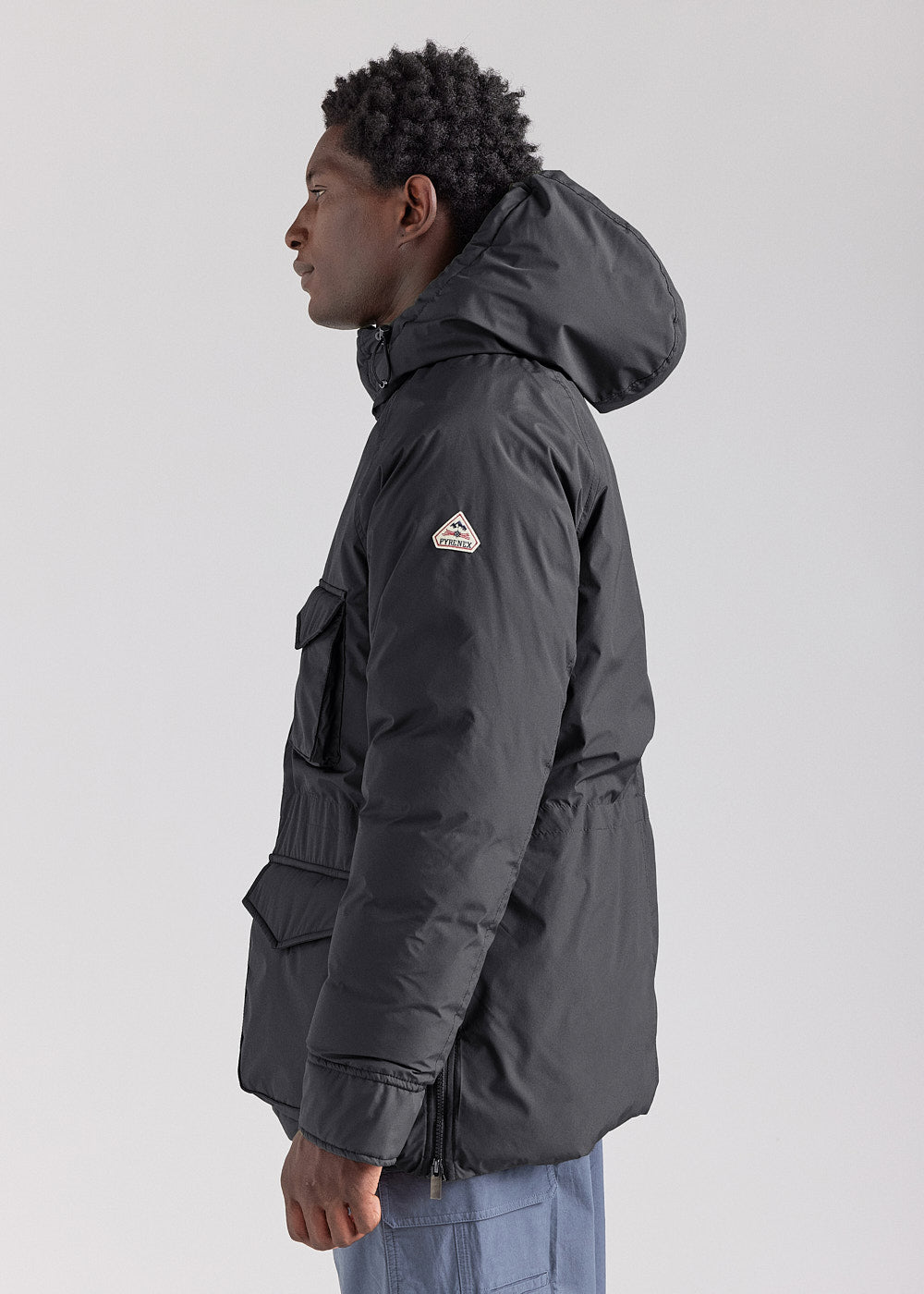 pyrenex-bazus-noire-homme-parka-duvet-d-perlante-capuche image 3