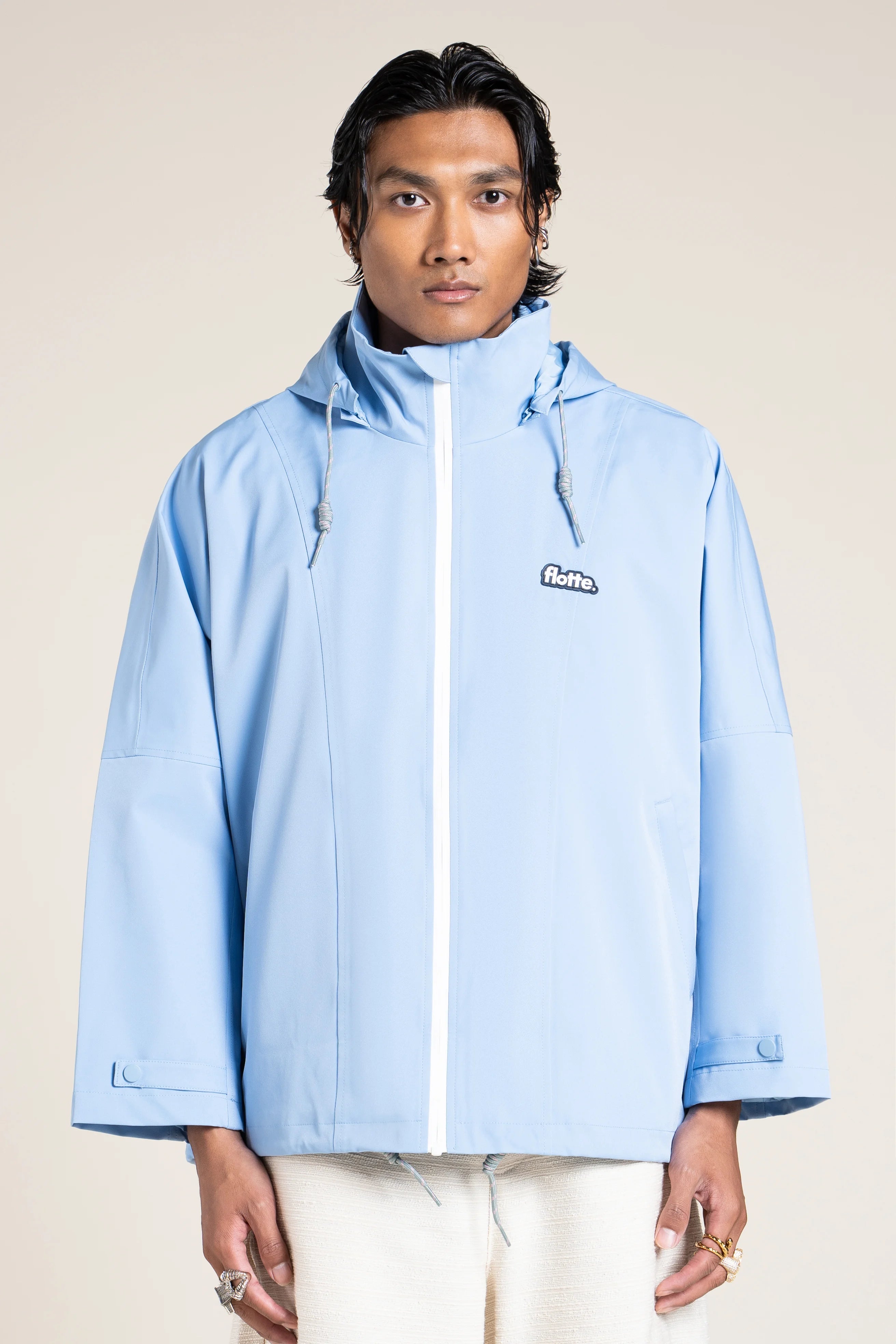 flotte-lourmel-cape-imperm-able-courte-oversize-capuche-4 image 3
