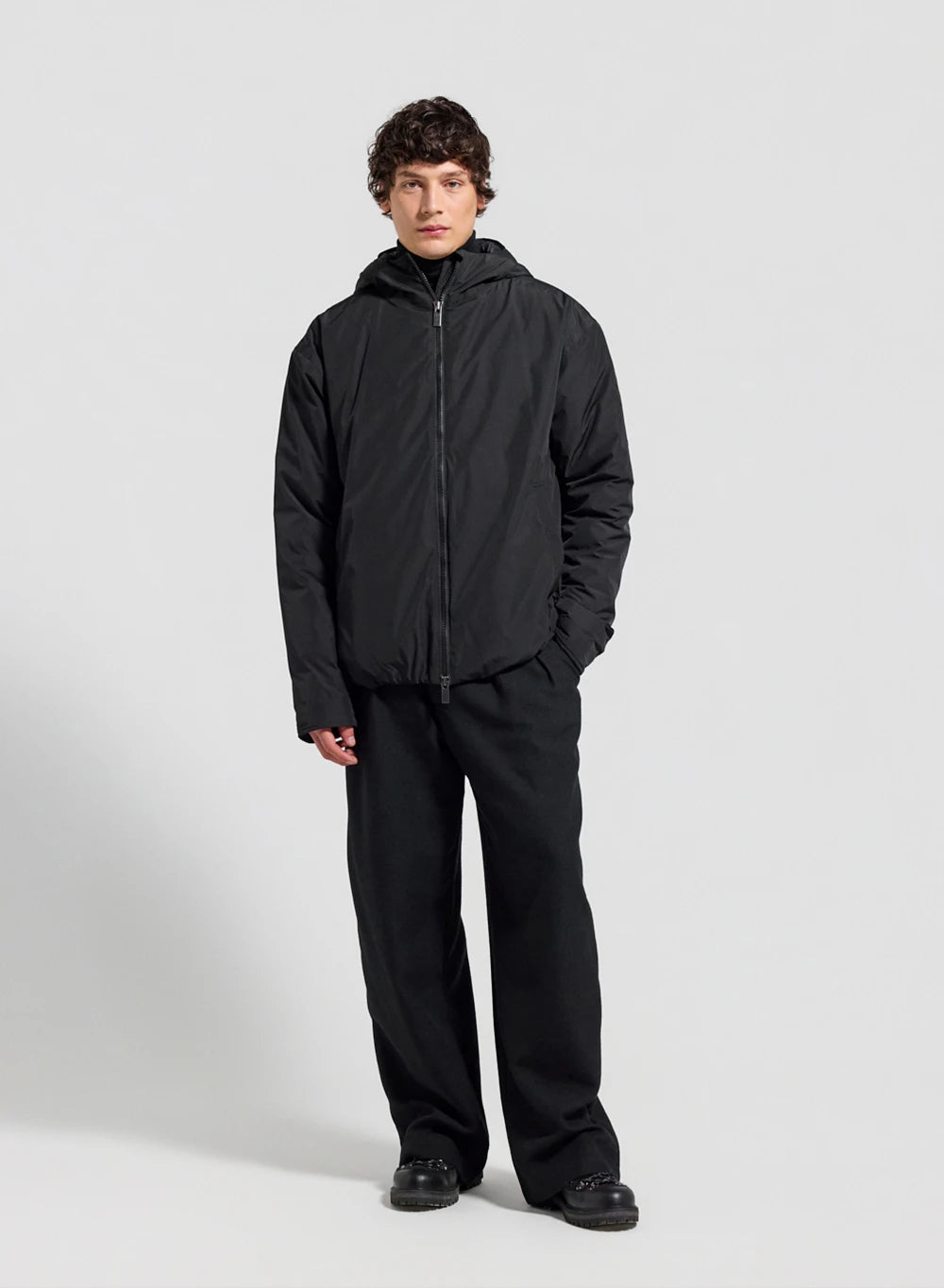 parka-matelass-e-imperm-able-homme-pyrenex-puigmal-noire image 2