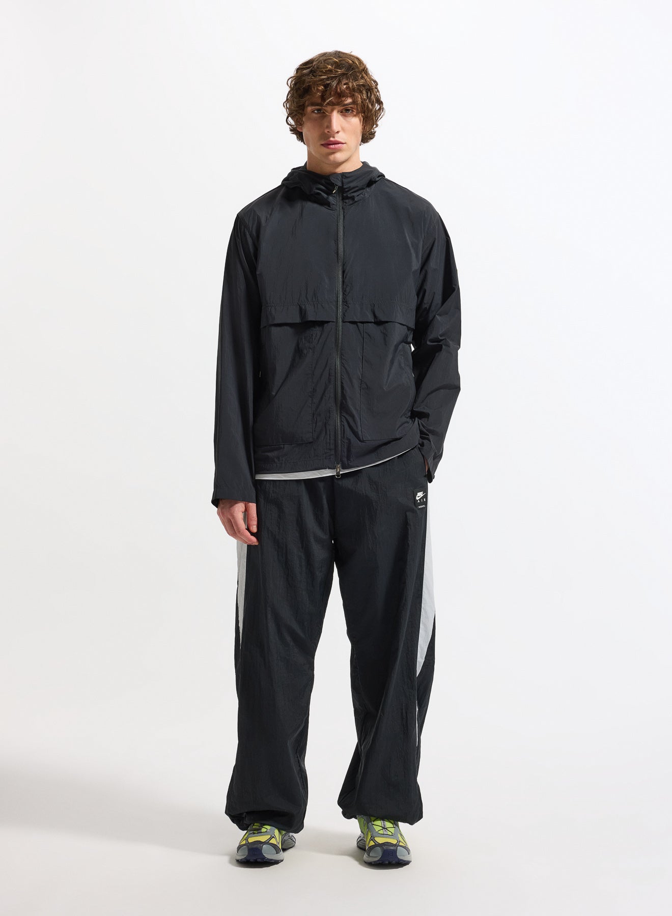 pyrenex-soulere-coupe-vent-unisexe-capuche-noir image 3