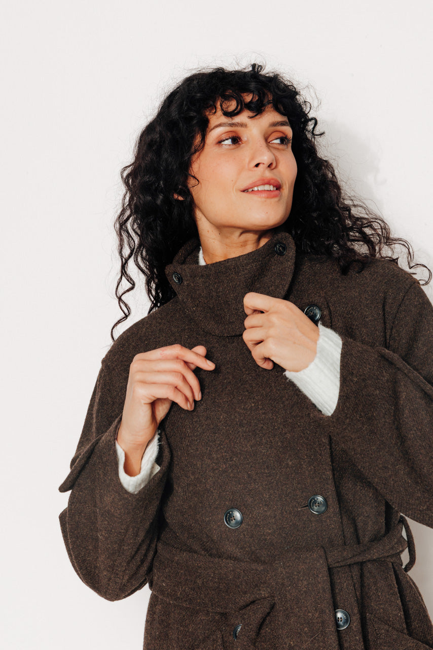 trench-coat-platane-manteau-long-en-drap-de-laine-shetland-marron image 5